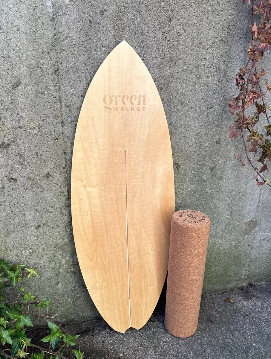 Wooden Balance Board Surfing Balance Board with Cork Roller Green