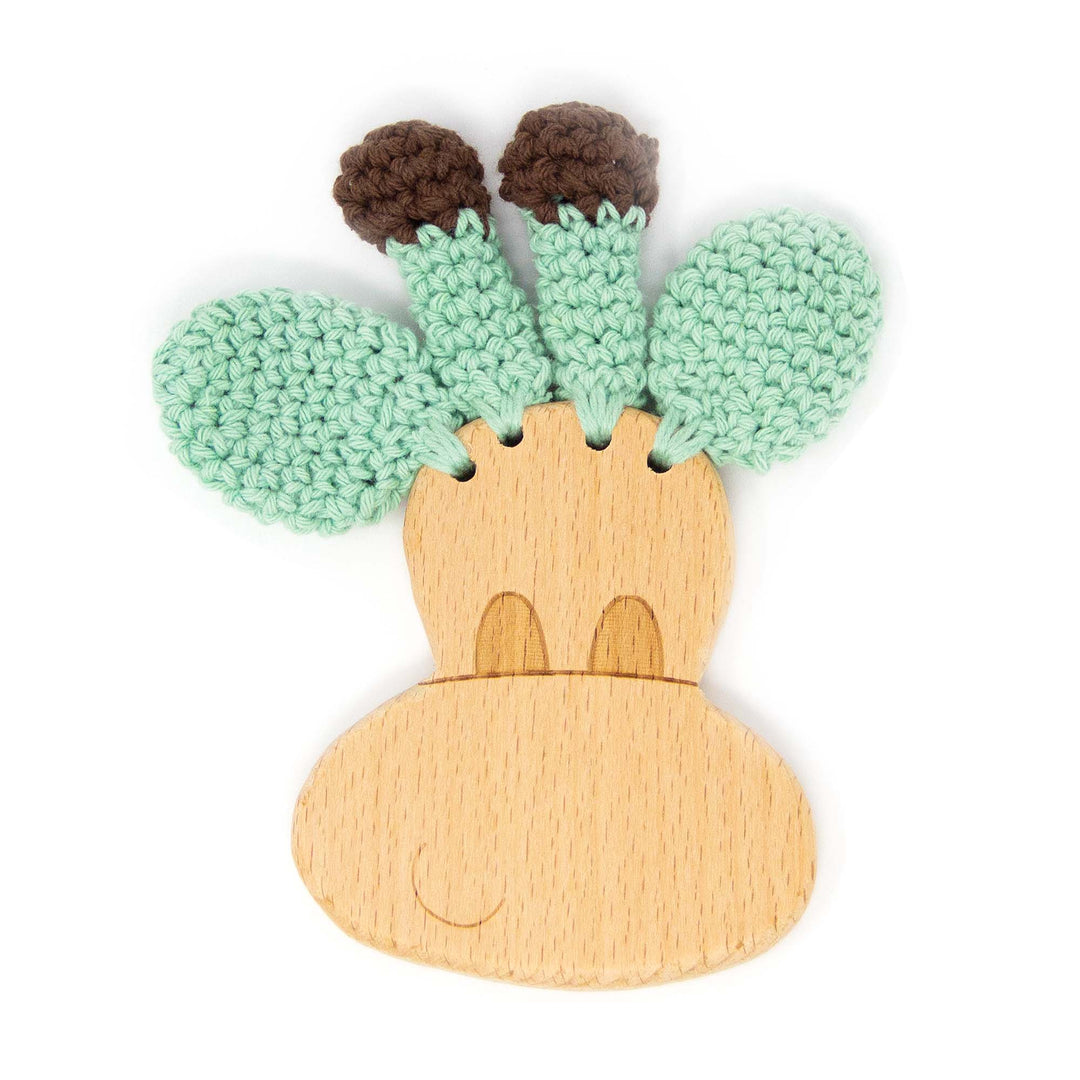 Wooden Giraffe Crochet Teether - Green Walnut Inc.